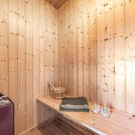 בית נופש With And Sauna, Just 200 Meters From The North Sea