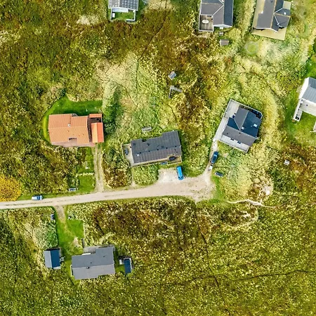 With And Sauna, Just 200 Meters From The North Sea, Frostrup